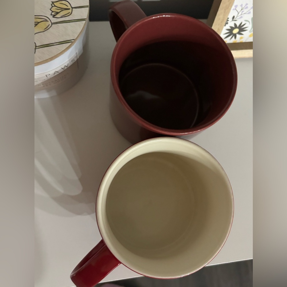 STARBUCKS two mug bundle - Picture 2 of 3